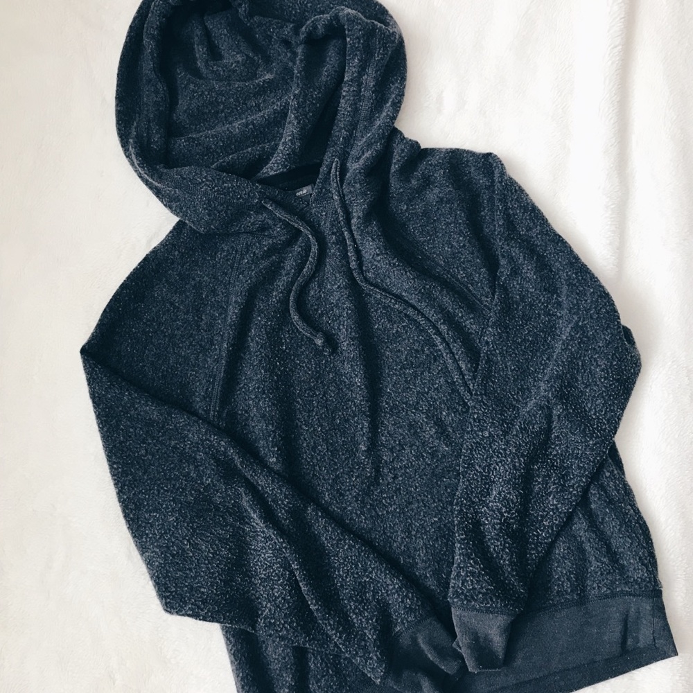 aerie soft gray sweatshirt